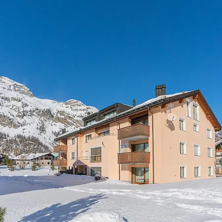 Apartment Chesa Radonda 1